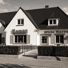 Voorgevel van De Witte Hoeve in Mater