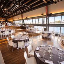 Zaal van De Ark in dineropstelling