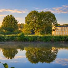 Kasteel d’Ursel en de kasteelvijver