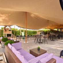 Overdekt terras van De Linde