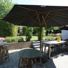 Privétuin en terras van De Sterre