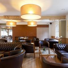 Lounge in het clubhuis van Damme Golf & Country Club