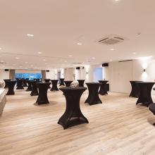 Modulaire zaal in receptieopstelling
