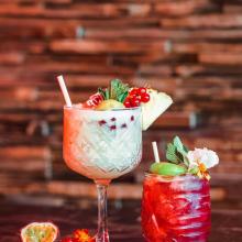 Voorbeeld van cocktails uit het eigen aanbod